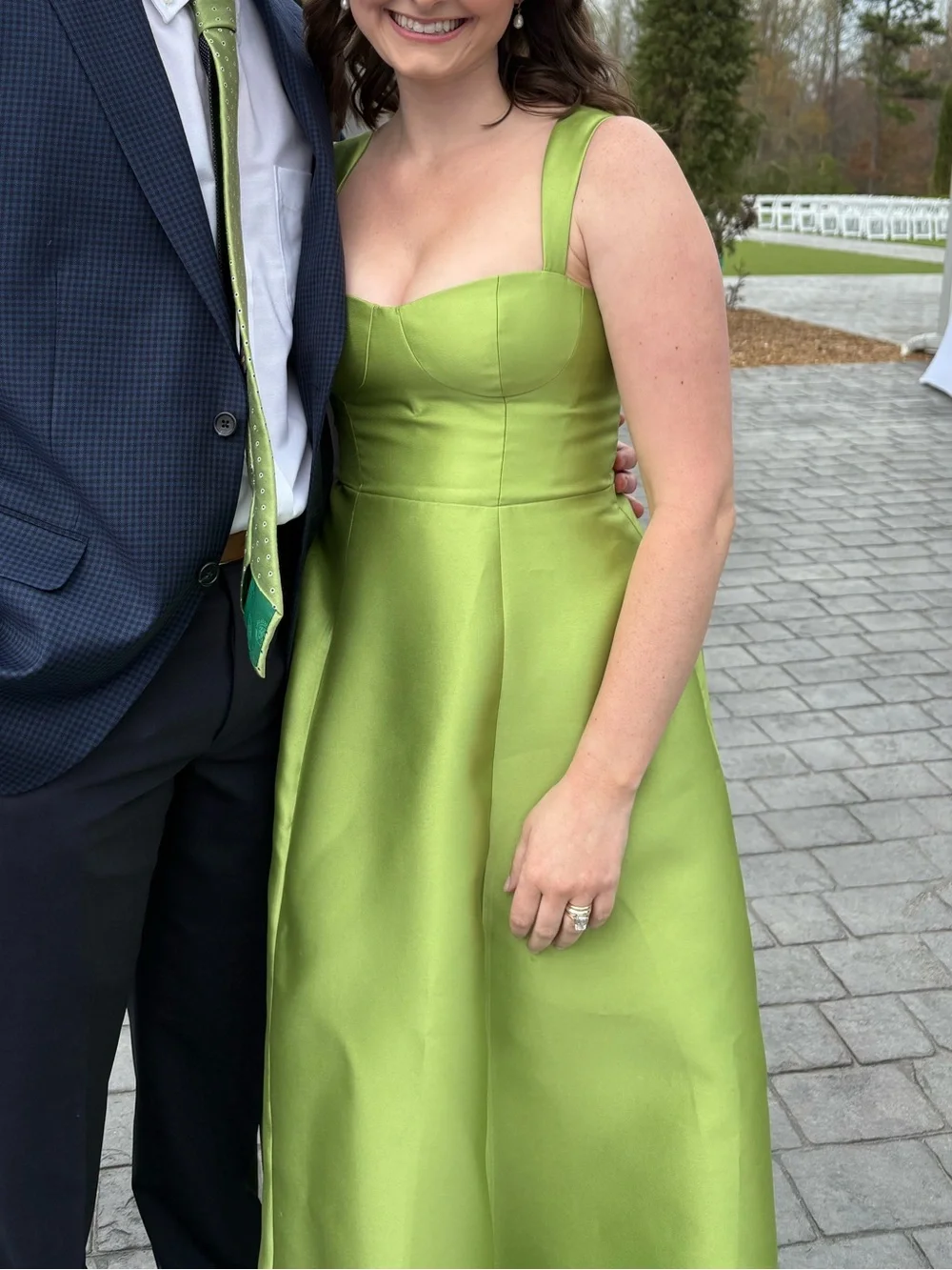 Alfred sung mijito bridesmaid dress currently - Picture 4 of 5